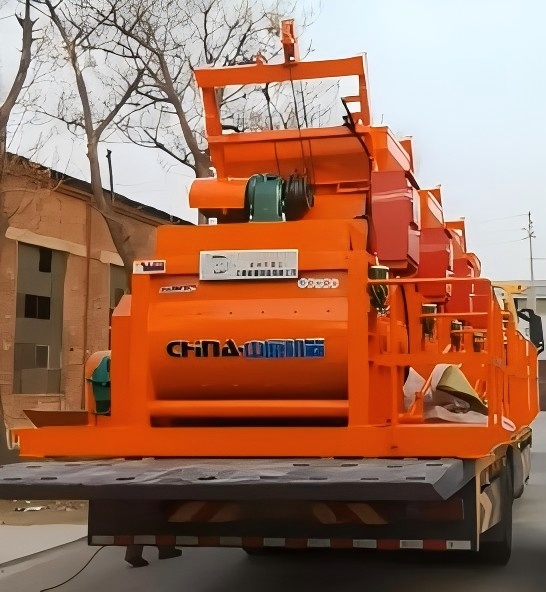 5台JS500  1台JZM650发往湖南